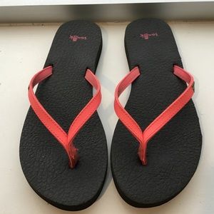 Sanuk Pink Yoga Mat Flip Flop Sandal Size 9